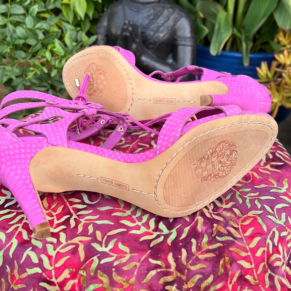 Vince Camuto Pink Orchid Strappy High Heel Summer Sandals - Picture 13 of 17